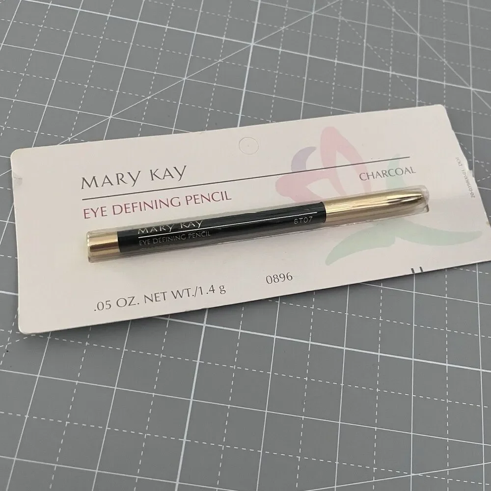 Mary Kay Charcoal Eyeliner Pencil Eye Defining 0896 0.05 oz Smudge Resistant